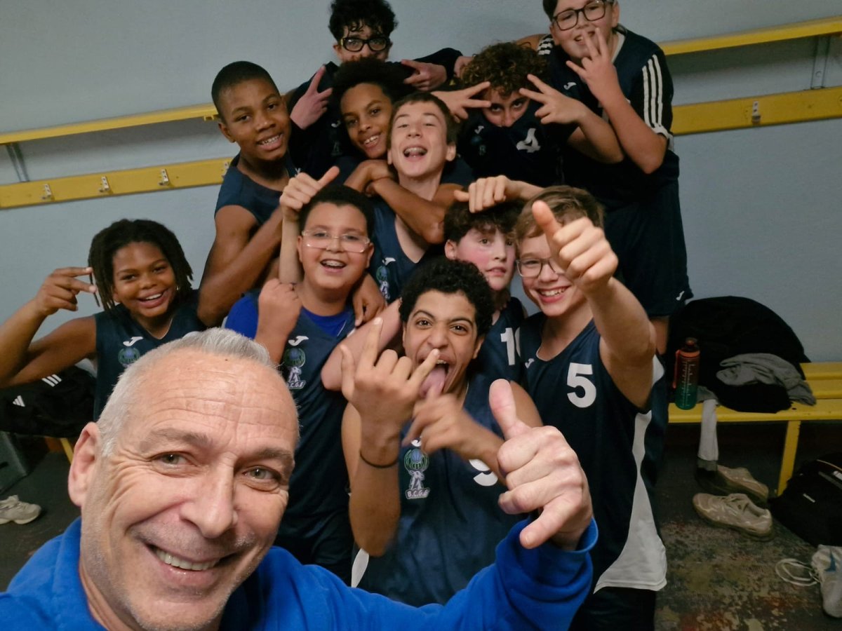 U15B